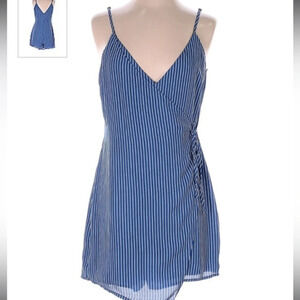 Size large wild honey wrap romper in excellent condition